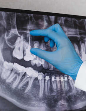 Dr Seong Hong in Glenside Pennsylvania