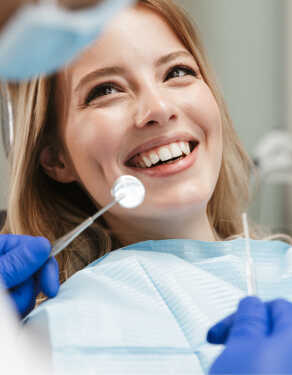 Dr Seong Hong in Glenside Pennsylvania